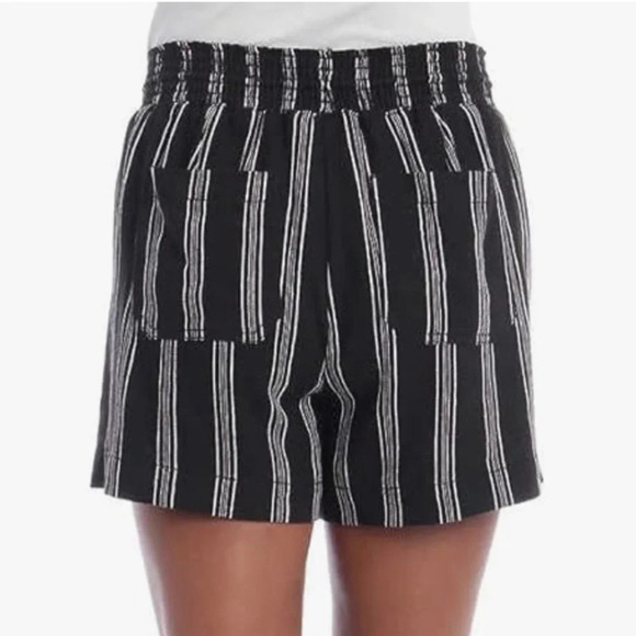 Briggs New York Women's Pull-On Shorts, Large - Picture 3 of 6